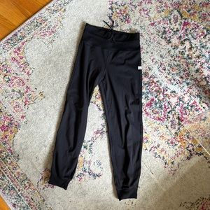 Vuori Daily Joggers